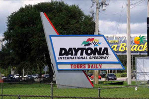 Daytona 500 with Grand Prix Tours