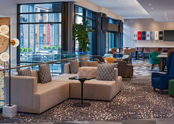 Indy500 with Grand Prix Tours.