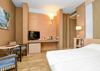 The Mille Miglia with Grand Prix Tours.