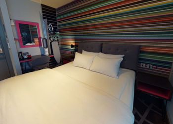 The Goodwood Revival with Grand Prix Tours.