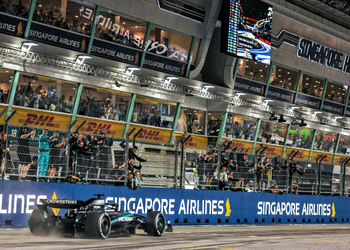Formula 1 Singapore Grand Prix with Grand Prix Tours.