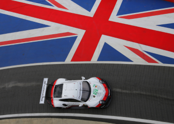 The 6 Hours of Silverstone with Grand Prix Tours.